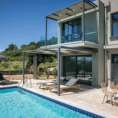 Villa Sea Front Spathion Exterior photo