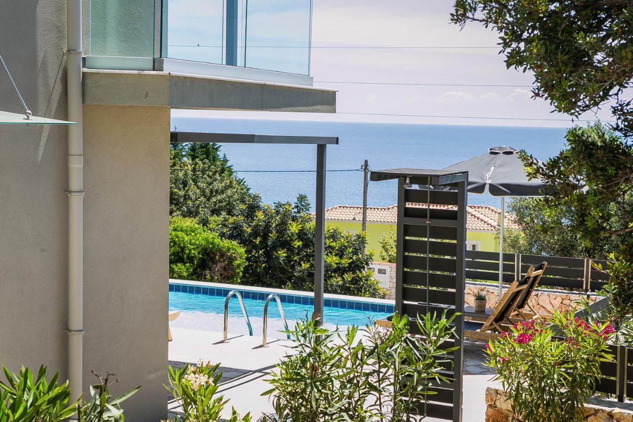 Villa Sea Front Spathion Exterior photo