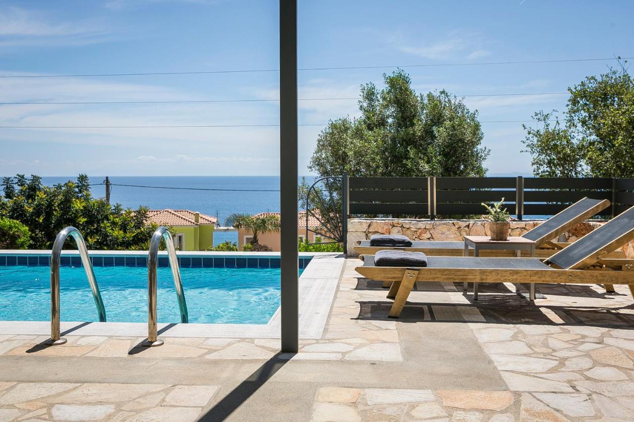 Villa Sea Front Spathion Exterior photo